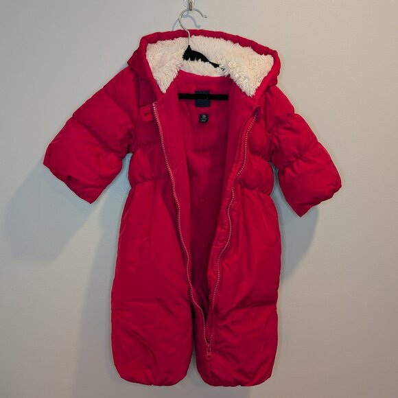๐ 2 for 30 ๐ Gap Pink Puffer Bunting Suit | 6-12M - Picture 3 of 6